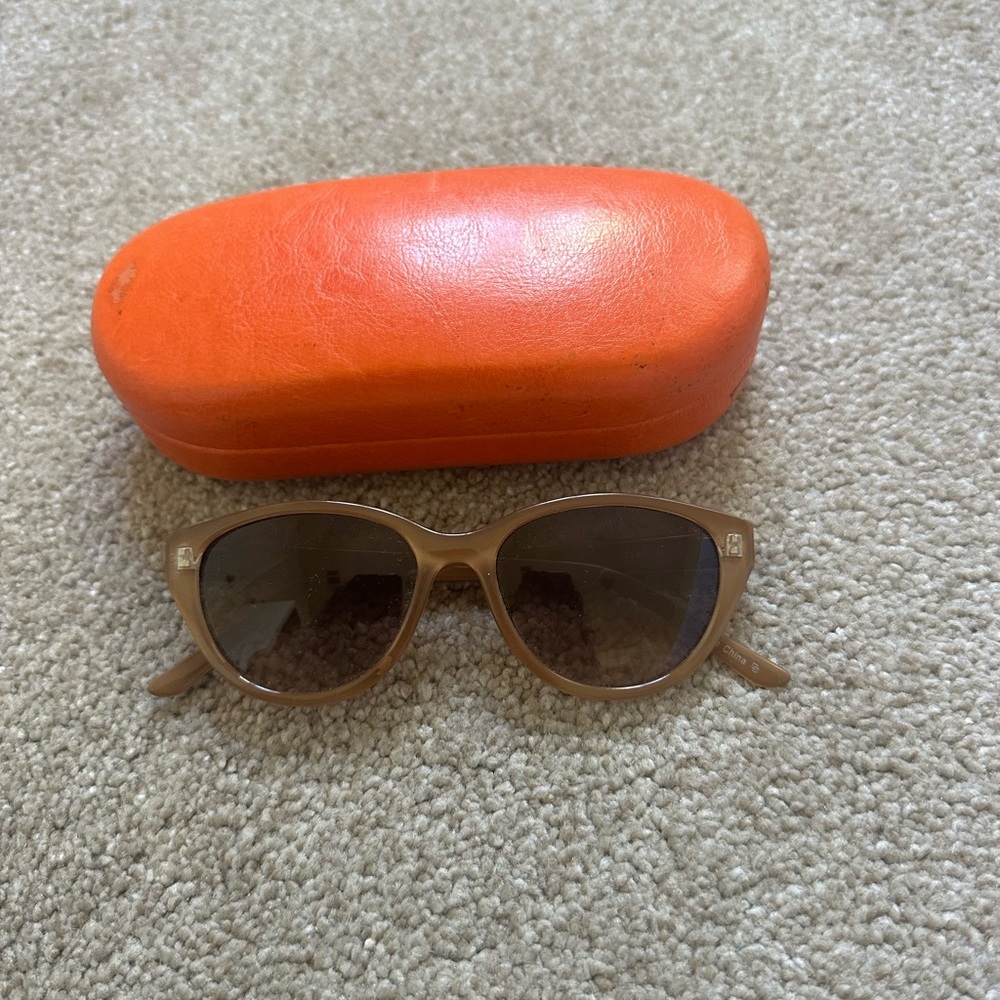 Stylish Tan Retro Sunglasses with Orange Case